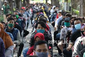 Bin Swab Ulang 105 Pasien Positif Covid 19 Di Surabaya Republika Online