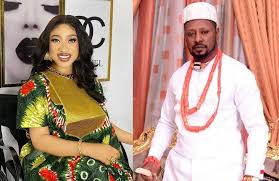 Tonto dikeh who surgically enhanced her body in 2017 shared a slim version of herself and her newly acquired body on the other part of the slide. Meet Tonto Dikeh S New Politician Lover Prince Kpokpogri Business Guide Africa
