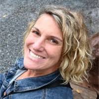 April Baum's Instagram, Twitter & Facebook