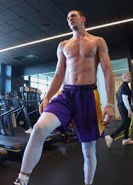 We did not find results for: Ballislife Lakers Alex Caruso In The Gym Facebook