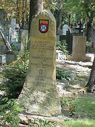 В 1993, во время боёв в центре москвы, андреевский флаг. Simvolika Antisovetskih Russkih Nacionalnyh Formirovanij Vtoroj Mirovoj Vojny Vikipediya