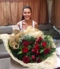 Fahriye Evcen Unluler Neseli Mezuniyet Fotograf Cekimi
