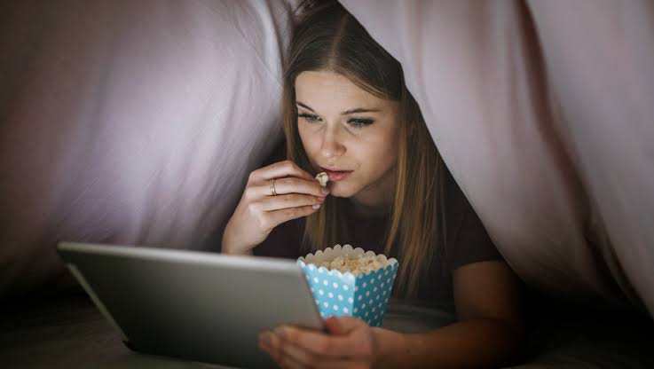 Long Weekend, Ini 6 Rekomendasi Film dengan Plot Twist Seru Ada di Netflix