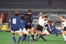L'italia che vola negli europei 2021 si spacca solo nella protesta. Rivalita Calcistica Germania Italia Wikipedia