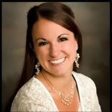 Amber York's Instagram, Twitter & Facebook