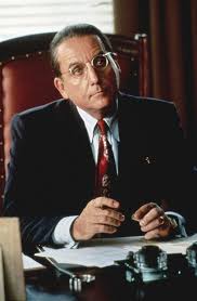 Der wegen mordes an seiner frau verurteilte andy dufresne kommt als neuling lebenslänglich hinter gittern. Die Verurteilten 1994 Film Cinema De