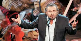 Γεννήθηκε στις 6 μαΐου 1956 στη λάρισα. O Lakhs Lazopoylos Epistrefei Apopse Me To Al Tsantiri Nioys Stis 9 M M Sto Open Hellasjournal Com