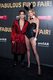 It's like an inception of stars that dress up like each other, as well as other amazing creative costumes. 117 Best Celebrity Halloween Costumes Of All Time Celeb Costume Ideas