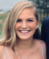 Allie Kendall's Instagram, Twitter & Facebook