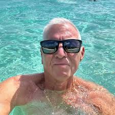 I'd love to be your friend and more