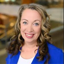 Finally got the chance to post this! I was excited to start school but now  I am a graduate! 🎉🎊 As I miss every single one of you all UKMHA 2023, I