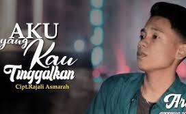 Pelakon tambahan yang hanya perlu dipandang sesekali. Aku Yang Kau Tinggalkan