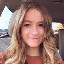 Jamie Cromer's Instagram, Twitter & Facebook