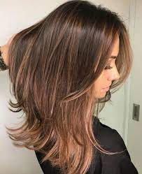 28 Natural Looking Hairstyles Brunette Balayage Styles Hairstyle Brunette Haircolor Hair Styles Long Hair Treatments Balayage Hair