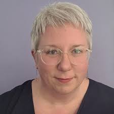 The past 13 years at Retreat Behavioral Health have been filled with  invaluable experiences, lifelong friendships, and personal growth, for  which I am truly grateful. Without that, I would not have… |