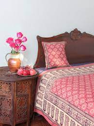 Alibaba.com offers 1,786 rose bedspread products. Rose Pink Bedspread Floral Indian Sari Home Decor Indian Bedroom India Decor