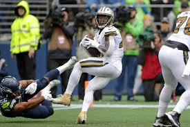 Diomansy mehdi moustapha kamara (born 8 november 1980) is a former professional footballer who played as a striker. Alvin Kamara Seattle Seahawks Rude Introduction