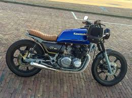 Kawasaki Gt750 Bratstyle Custombike Caferacer Buildnotbought Motos Retro Motos Anciennes Motos