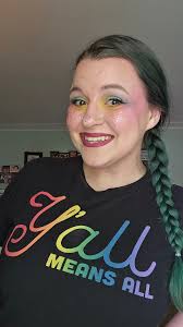 🏳️‍🌈 My home is a beacon of rainbows, love & happiness in my neighborhood  🥰 Happy Pride! #lovewins