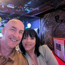 Just out for a bite haven't had Stella for quite a while been served this ?  Don't rem it being as cloudy? Not unfiltered as far as I am aware , does