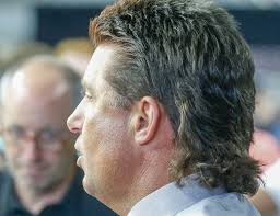 Despite Gundy's mullet and punter's Heisman campaign, OSU's Big 12 title  chances are nothing to laugh at