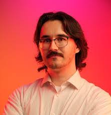 Alex Schulze's Instagram, Twitter & Facebook