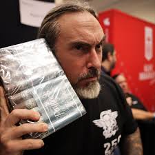 BIG SMOKE 2025 with our family. Always a good move to share the time.  Combustion & respect is a good recipe for just the right night in Vegas.  Shoutout to @cigaraficionado