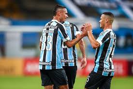 O gre nal 425 e valido pela quarta rodada da fase de classificacao do segundo turno do campeonato gauchoos rivais lideram os respectivos grupos e disputam a lideranca geral. O Planejamento De Escalacao Do Gremio Para Os Jogos Contra Lanus E Inter Gzh