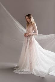 Emily Riggs Bridal Designer Timeless Bridal Gown Design Couture Craftsmanship Discover Wedding Dresses Unique Modern Wedding Dress Wedding Gown Inspiration