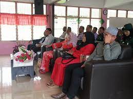 Sejarah awal penubuhan smk kenering bermula dengan menumpang di bangunan sk kenering. Sk Kenering Gerik Perak Home Facebook