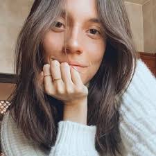 Karen Baeza's Instagram, Twitter & Facebook