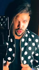 Ek din ❣️#naxim404 #teamhyd_ons #HainTaiyaarHum #tiktok #foryou #trending  #song #broken #hyderabadi #tiktokindia #foryoupage #indian