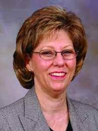 Lori Killen's Instagram, Twitter & Facebook