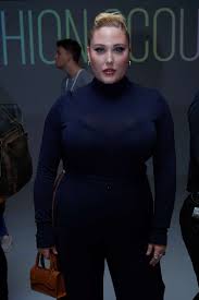 The 1990s is often remembered as a decade of peace, prosperity and the rise of the internet (world wide web). Hayley Hasselhoff Tellyupdates Tv