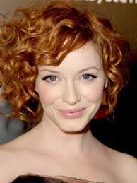 Short Curly Red Hair For Oval Face Frisuren Ovales Gesicht Lockige Frisuren Frisur Ideen