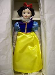 Whether it's windows, mac, ios or android, you will be able to download the images using download. Filmic Light Snow White Archive The Disney Collection Doll 50th Anniversary 1987