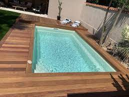 epingle sur piscine inox