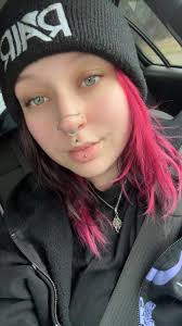 Obsessed with nose chains ⛓️🤍