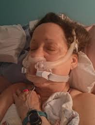 OMG the heat is so unbearable wearing the mask.. my nose get block and I  can't breathe