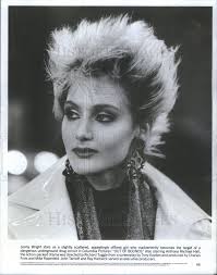 1986 Press Photo Actress Jenny Wright in Columbia pictures " OUT OF BOUNDS"