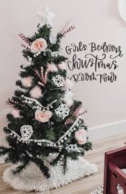 It must give you that special christmas feel everymorning you wake up. Girly Christmas Bedroom Pink Holiday Decor Lemon Thistle