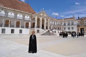 A ratificação da fundação da universidade de coimbra foi realizada por d. Universidade De Coimbra