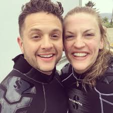 What to bring when pitching a vending machine in person?