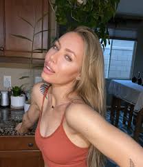 Porno Magazin on X: Nicole Aniston (Twitter: @XNicoleAnistonX)  t.coQTCuuL01cf  X