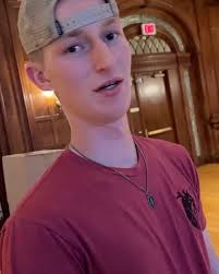 As the fearless social media manager I set out to record 1 second of every  Streeters gathering this year. I remembered a couple of times… In better  news, our final concert is now up