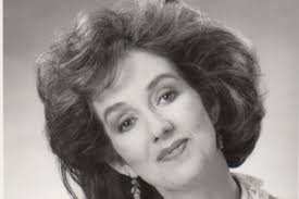 Mary Davenport Benarroch Dies At 74