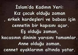 Sınav öncesinde bazı öğrenciler streslerini azaltmak için dua ediyor. Islamda Kadinin Yeri Kuaza