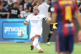 Nunez, ivan campo, fernando sanz, roberto carlos; Vvlrtmuzzlaq6m