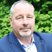 Isha Andries's Instagram, Twitter & Facebook