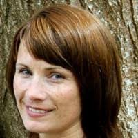 Tina Arthur's Instagram, Twitter & Facebook